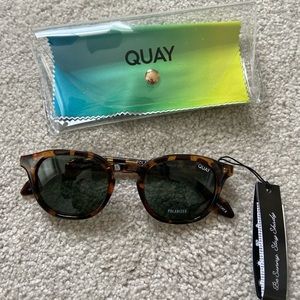 Quay Walk on Sunglasses tortoise shell NWT